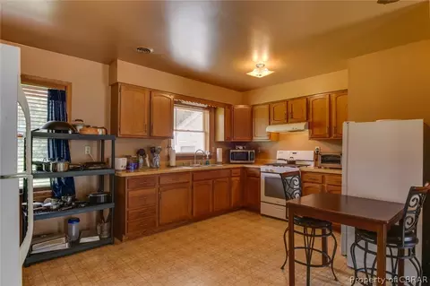 9406 Dutton Rd, Dutton, VA 23050 photo 10