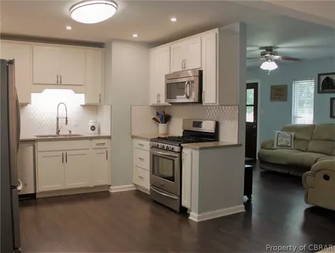 6522 Walter Reed Dr, Gloucester, VA 23061 photo 8