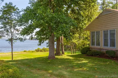 162 Chiltons Point Rd, Lancaster, VA 22503 photo 31