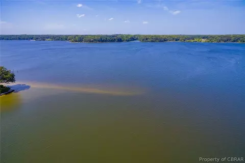 162 Chiltons Point Rd, Lancaster, VA 22503 photo 4