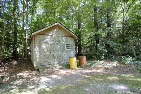 7152 Preston Ct, Gloucester, VA 23061 photo 38