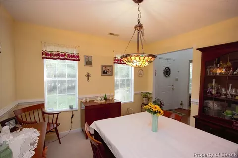 7152 Preston Ct, Gloucester, VA 23061 photo 6