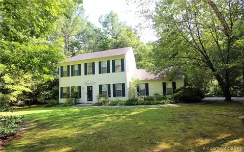7152 Preston Ct, Gloucester, VA 23061 photo 1