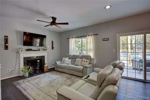 8481 Patrick Henry Way, Gloucester, VA 23061 photo 7