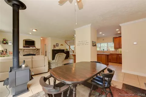 9977 Figg Shop Rd, Gloucester, VA 23061 photo 14