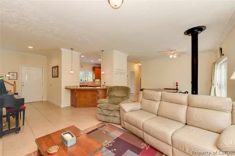 9977 Figg Shop Rd, Gloucester, VA 23061 photo 10