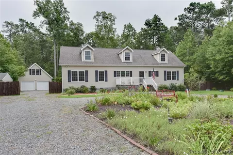 9977 Figg Shop Rd, Gloucester, VA 23061 photo 5
