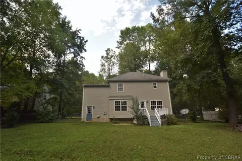 8443 Kitchener Dr, Gloucester, VA 23061 photo 24
