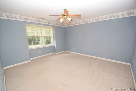 8443 Kitchener Dr, Gloucester, VA 23061 photo 35