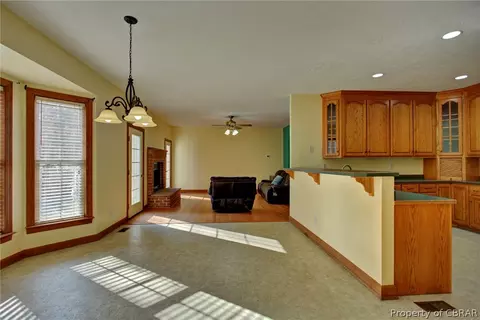 7914 Snow Haven Ln, Gloucester, VA 23061 photo 15