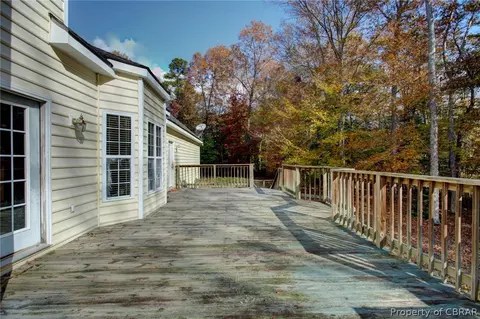 7914 Snow Haven Ln, Gloucester, VA 23061 photo 35