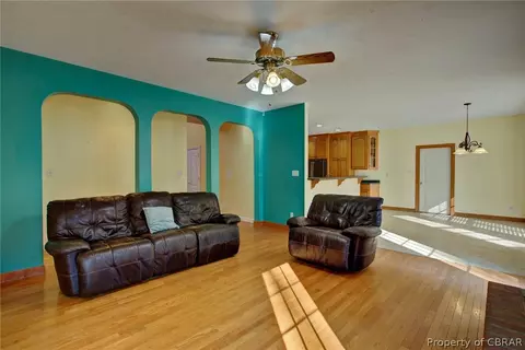 7914 Snow Haven Ln, Gloucester, VA 23061 photo 8