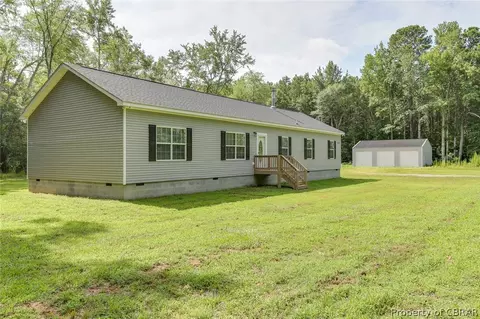 6237 Belroi Rd, Gloucester, VA 23061 photo 1
