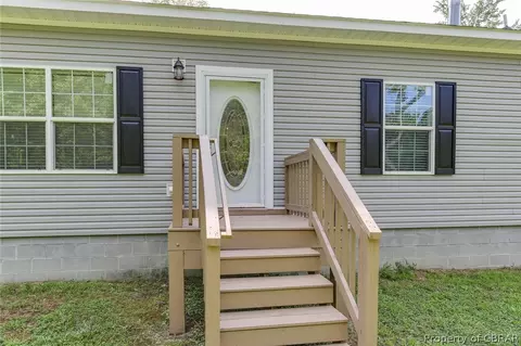 6237 Belroi Rd, Gloucester, VA 23061 photo 4