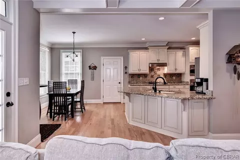136 Mid Ocean, Williamsburg, VA 23188 photo 5