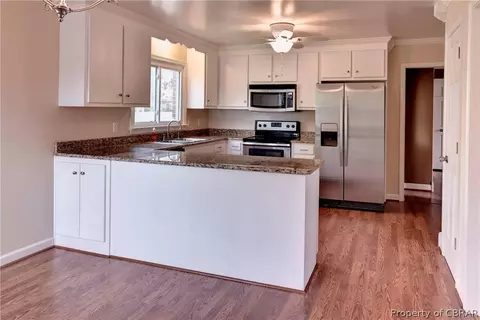 2 Rust St, Hampton, VA 23664 photo 12