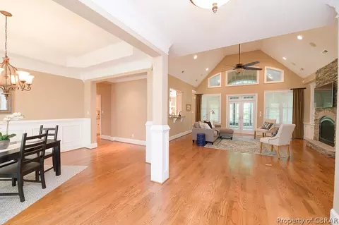 307 Cliftons Blf, Williamsburg, VA 23188 photo 6