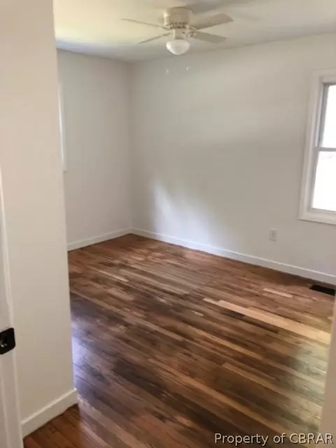 6131 Ware Neck Rd, Gloucester, VA 23061 photo 9