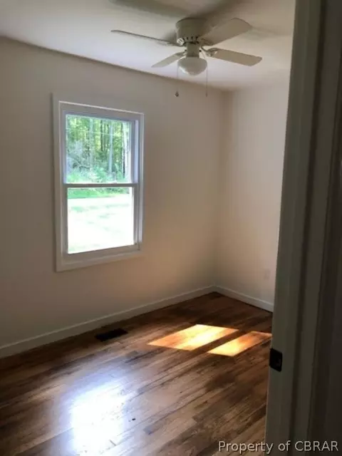 6131 Ware Neck Rd, Gloucester, VA 23061 photo 6