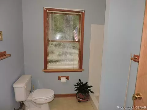 2053 Mark Pine Rd, Hayes, VA 23072 photo 14