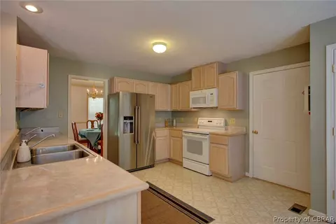 7610 Madison Way, Gloucester, VA 23061 photo 9