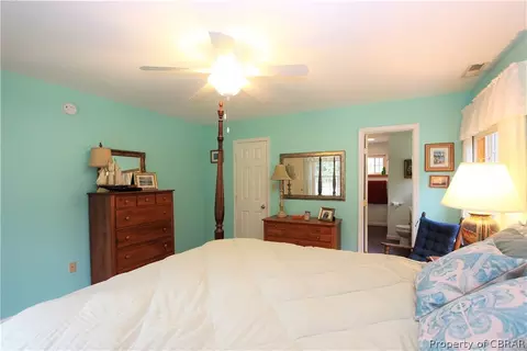 9428 Marlfield Rd, Gloucester, VA 23061 photo 18