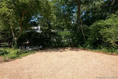 29 Kings Point Dr, Hampton, VA 23669 photo 22