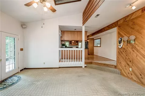 29 Kings Point Dr, Hampton, VA 23669 photo 31