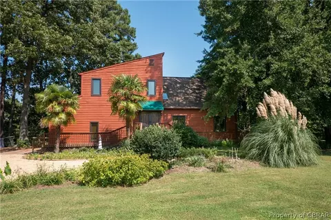 29 Kings Point Dr, Hampton, VA 23669 photo 4