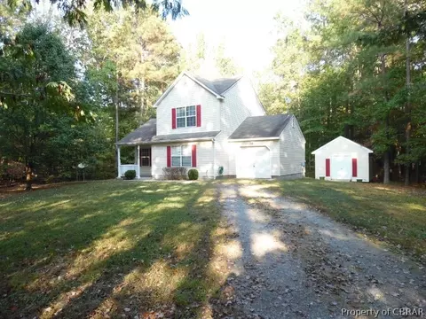 8295 Kitchener Dr, Gloucester, VA 23061 photo 1