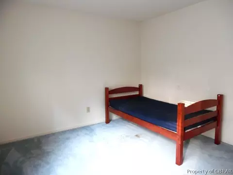 8295 Kitchener Dr, Gloucester, VA 23061 photo 9