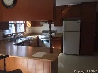 1626 Pine Tree Dr, Gloucester Point, VA 23062 photo 13