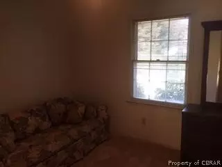 1626 Pine Tree Dr, Gloucester Point, VA 23062 photo 6
