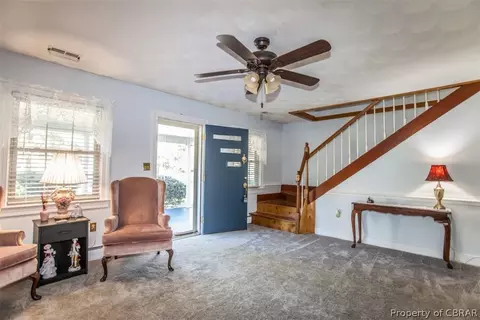 6893 Belroi Rd, Gloucester, VA 23061 photo 3