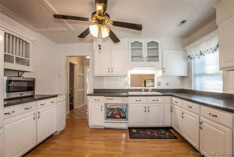 6893 Belroi Rd, Gloucester, VA 23061 photo 7