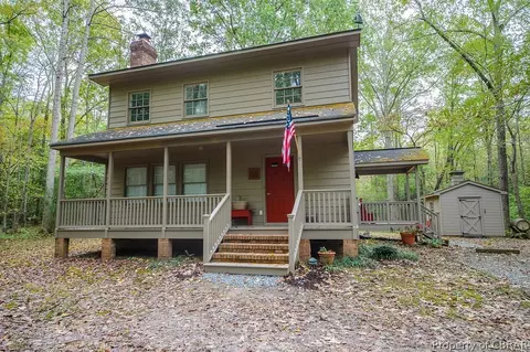 8162 Palmetto Rd, Gloucester, VA 23061 photo 1