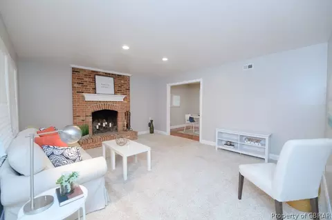 8162 Palmetto Rd, Gloucester, VA 23061 photo 16