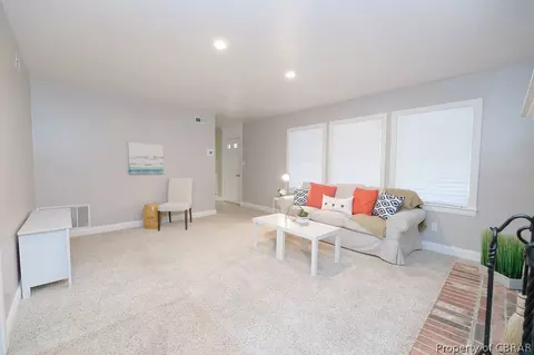 8162 Palmetto Rd, Gloucester, VA 23061 photo 14
