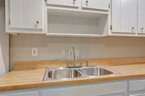 6308 Stonehenge Way, Gloucester, VA 23061 photo 10