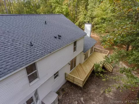 136 Beechwood Dr, Weems, VA 22576 photo 4