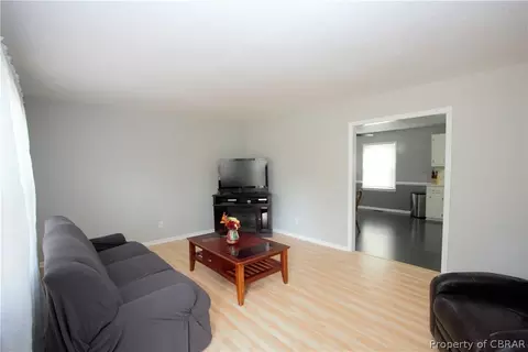 7799 Ark Rd, Gloucester, VA 23061 photo 2