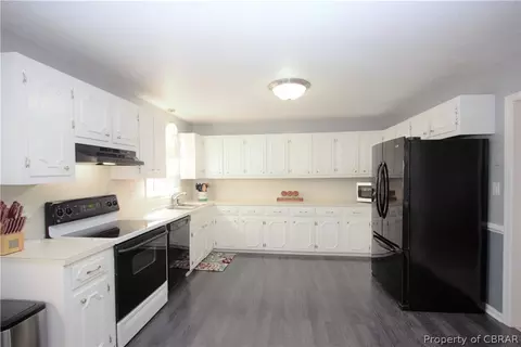 7799 Ark Rd, Gloucester, VA 23061 photo 6