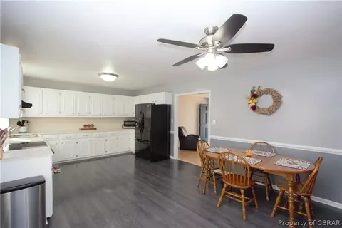 7799 Ark Rd, Gloucester, VA 23061 photo 10