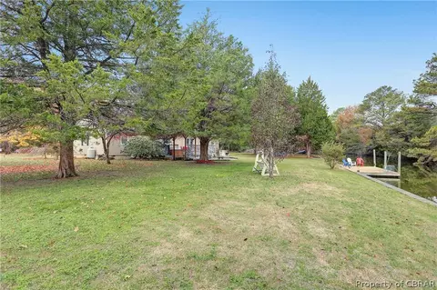 8263 Mobjack Ln, Hayes, VA 23072 photo 47