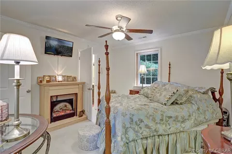 8263 Mobjack Ln, Hayes, VA 23072 photo 34