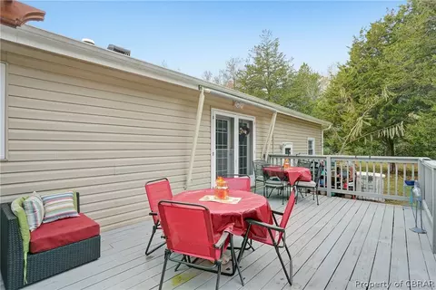 8263 Mobjack Ln, Hayes, VA 23072 photo 42