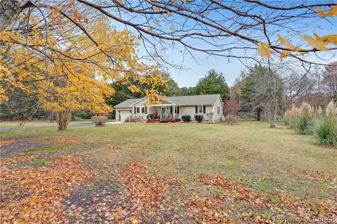 8263 Mobjack Ln, Hayes, VA 23072 photo 8