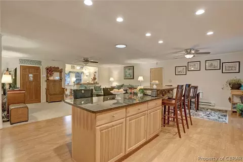 8263 Mobjack Ln, Hayes, VA 23072 photo 26