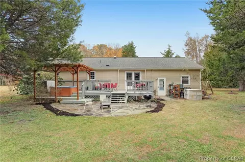 8263 Mobjack Ln, Hayes, VA 23072 photo 44