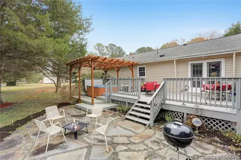 8263 Mobjack Ln, Hayes, VA 23072 photo 43